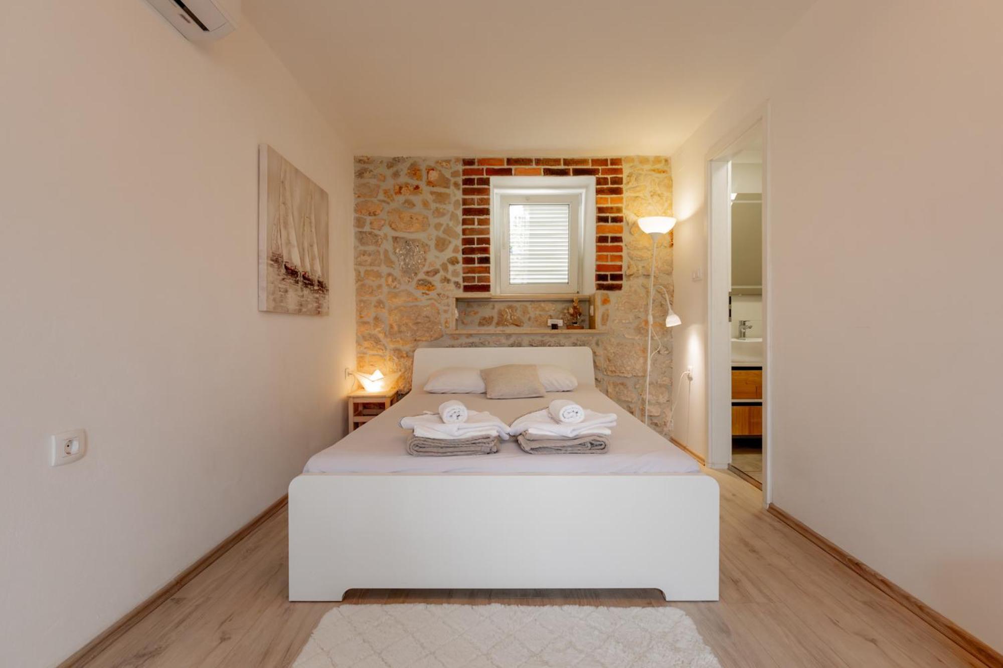 Guest House Otto Punat Exterior photo
